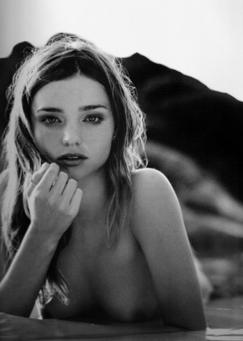 Обнаженная Миранда Керр (Miranda Kerr) в книге Рассела Джеймса (Russell James)