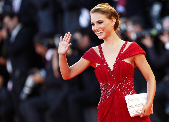 Натали Портман (Natalie Portman) на премьере фильма «Чёрный лебедь» в Венеции