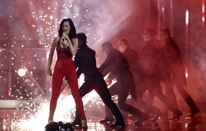 Кэти Перри (Katy Perry) на церемонии «American Music Awards - 2010»