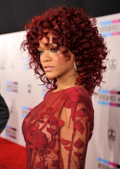 Рианна (Rihanna) на церемонии вручения премий «American Music Awards - 2010»