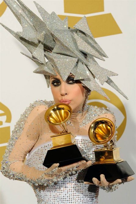 Два года под знаком Леди ГаГа (Lady Gaga)