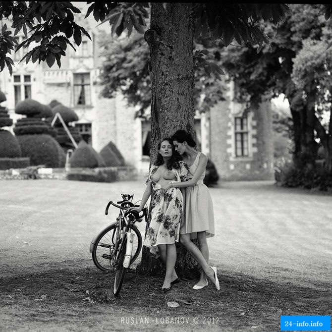 Эротический фотограф Руслан Лобанов