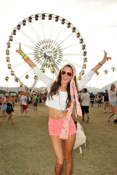 Сексуальные девушки с фестиваля "Coachella 2013"