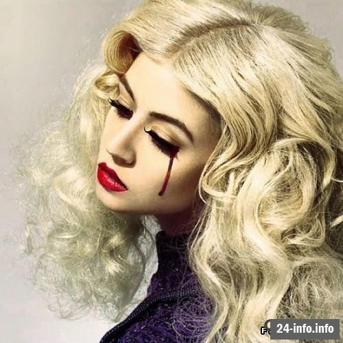 Allison Harvard))