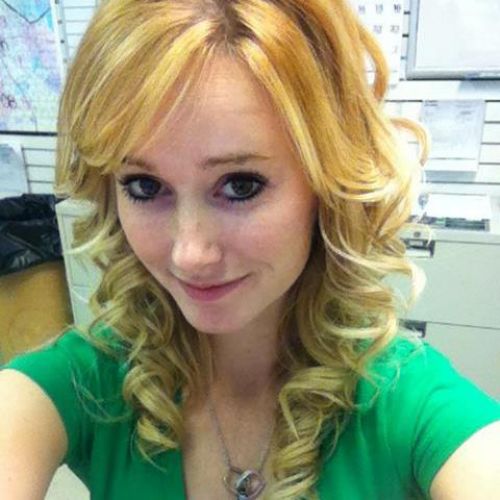 Chivettes bored at work (32 Photos)