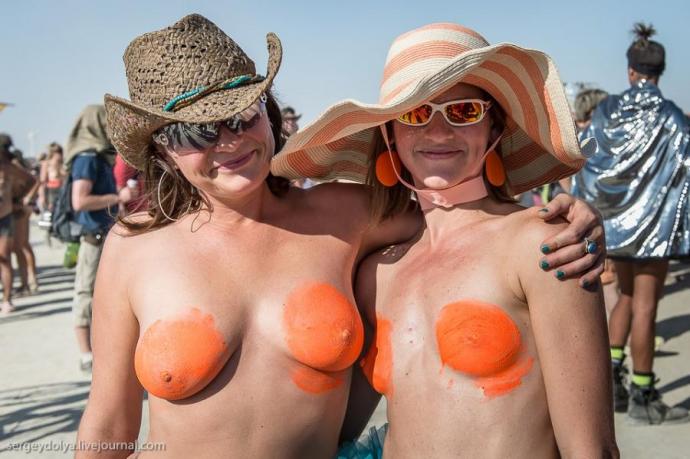 Burning Man 2013. 10 000 голых сисек в пустыне (18+)