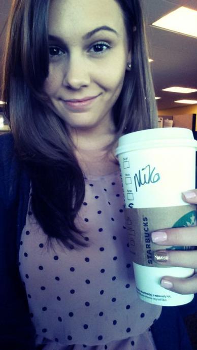 Chivettes bored at work (32 Photos)