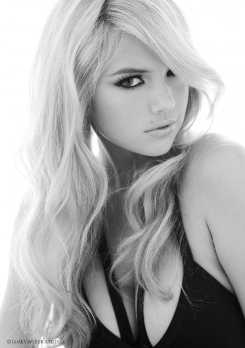 Kate Upton – Lingerie Photoshoot