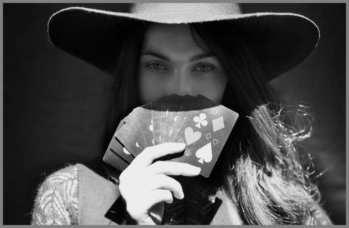 Фотосессия для журнала Vogue Spain (октябрь 2011)