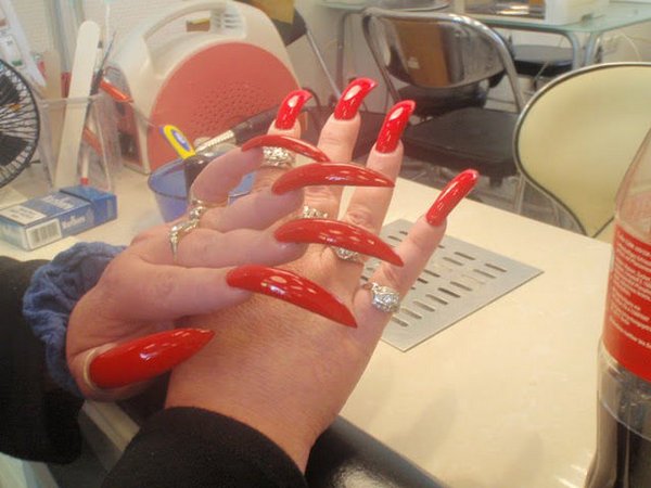 Длинные ногти