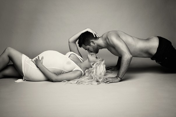Christina Aguilera - V Magazine (August 2014)