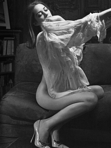 Марион Котийяр Голая - Marion Cotillard Nude