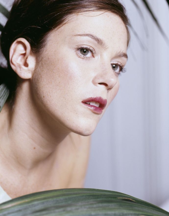 Анна Фрил (Anna Friel) в фотосессии Майка Оуэна