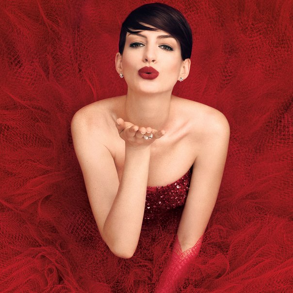 Anne Hathaway - Alexi Lubomirski Photoshoot for Harper's