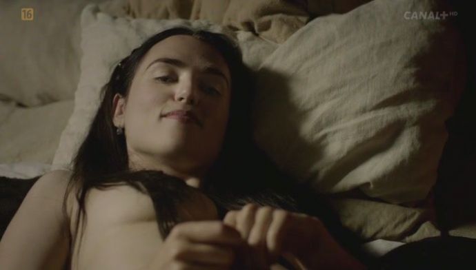Джессика Браун-Финдли Голая - Jessica Brown-Findlay Nude