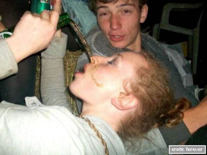 Пьяные бабы моря не боятся