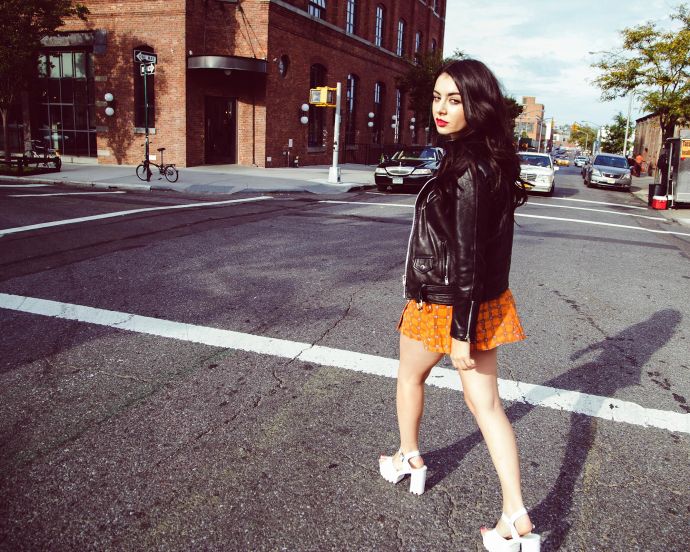Чарли Экс Си Экс (Charli XCX) в фотосессии для журнала