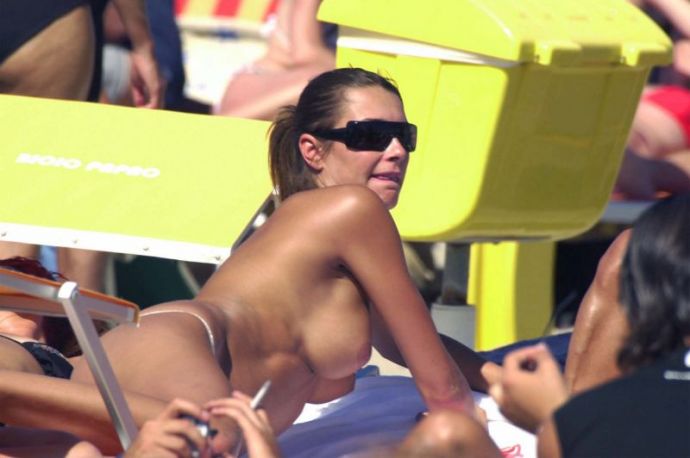 Алёна Середова topless