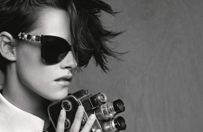 Кристен Стюарт (Kristen Stewart) для рекламы очков