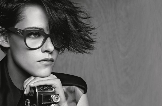 Кристен Стюарт (Kristen Stewart) для рекламы очков