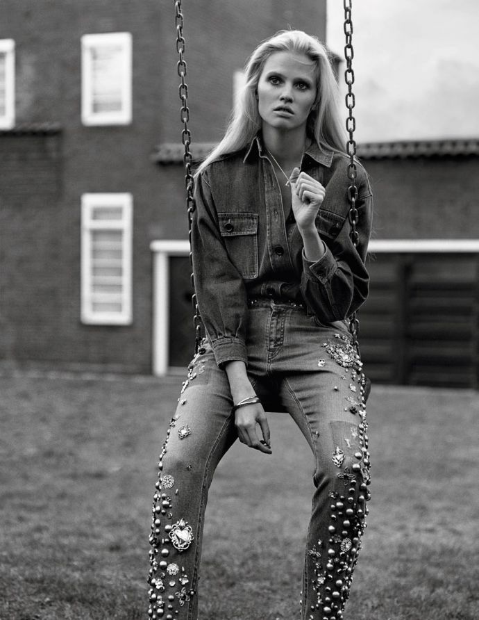 Лара Стоун (Lara Stone) в фотосессии Аласдера Маклеллана