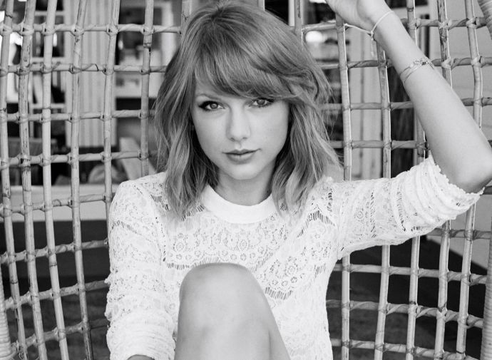 Тейлор Свифт (Taylor Swift) в фотосессии для рекламы