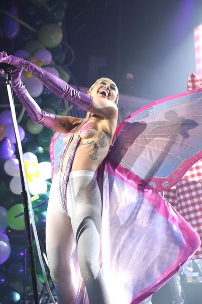 Miley Cyrus – 2015 Adult Swim Upfront Party