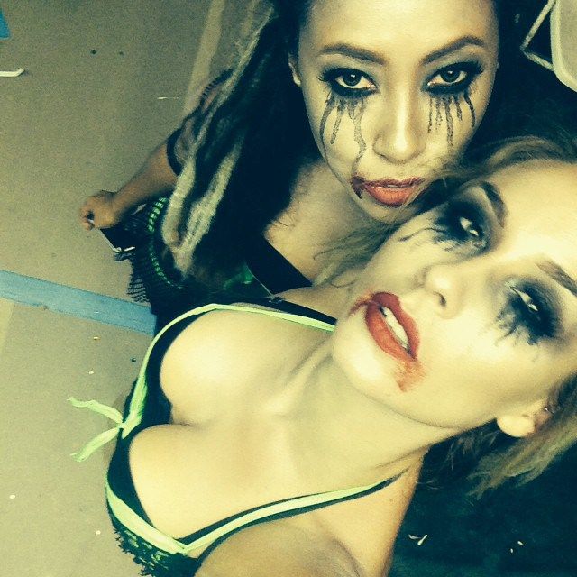 Как веселятся на вечеринке Playboy Halloween Party