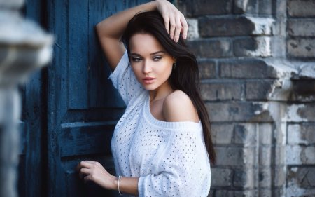 Девушки-красотки. Романтика, да и только.
