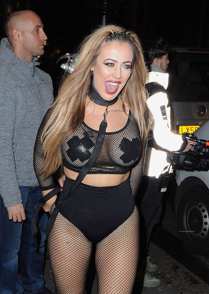 Холли Хаган (Holly Hagan) на съемках в Ньюкасле, 09/02/2016