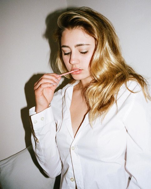 Лия Мари Джонсон (Lia Marie Johnson) - фото Bryant Eslava (2016)