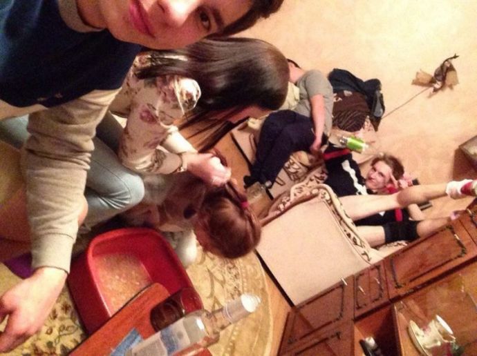 Девушки на вписках отрываются с мужиками