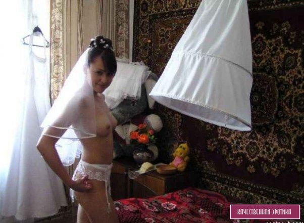 Домашние фото голых невест