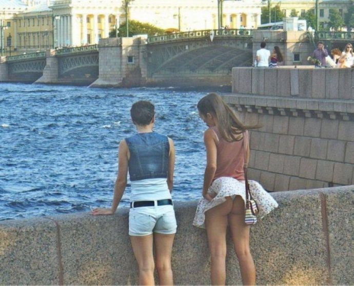 Юморные картинки с девушками