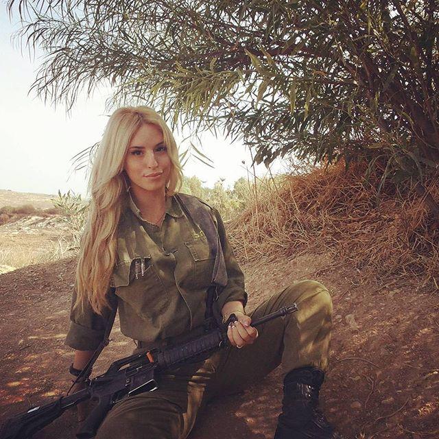 Военные девушки Израиля