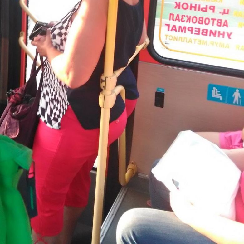 Зачем женщинам пышные формы?