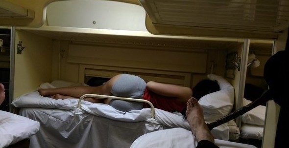 Зачем женщинам пышные формы?