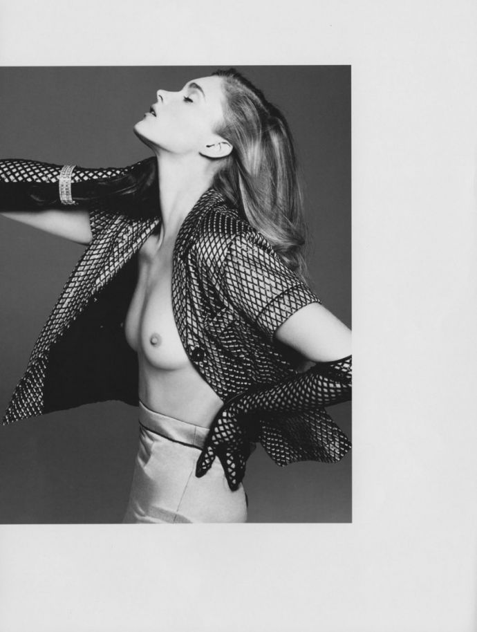 Голая модель Elsa Hosk - фотосессия из мужского журнала GQ