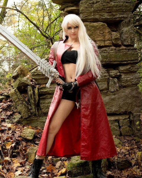 Natalia Katsucon - девушка, которая любит разные костюмы