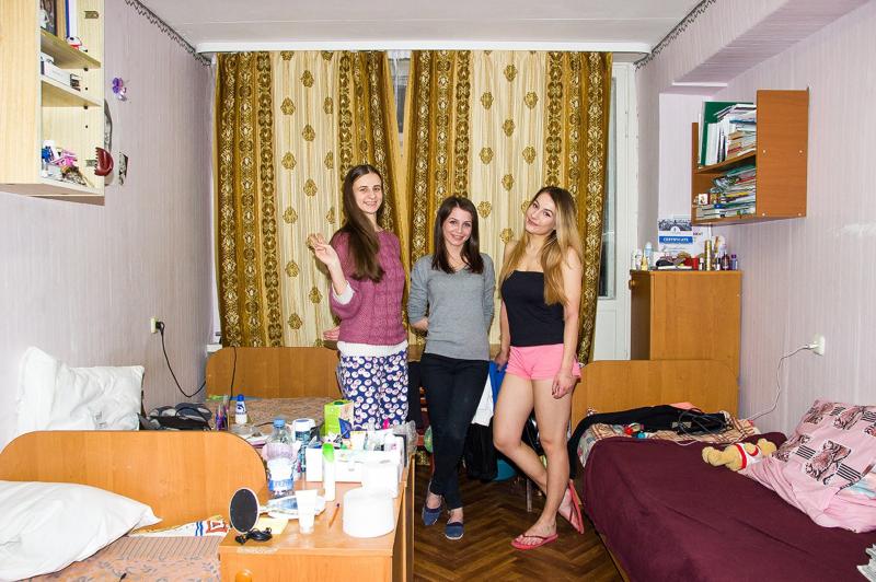 Девки в общаге