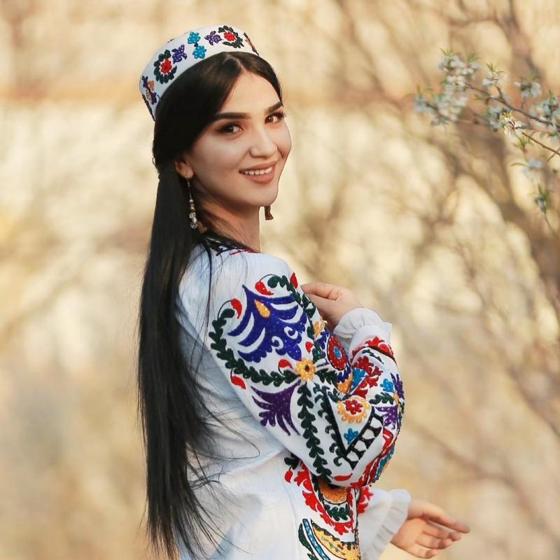 Девушки узбечки
