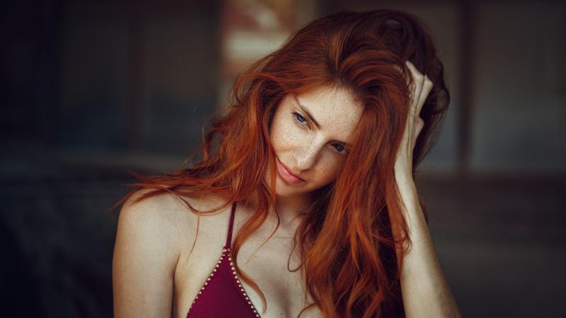 Рыжие девушки с веснушками
